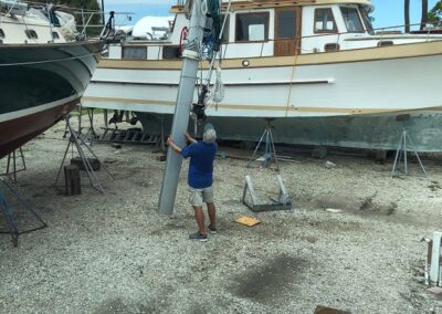 Rigging and stepping the mast on an Island Packet 42_ Placida, FL_Gulf Coast Rigging (4)